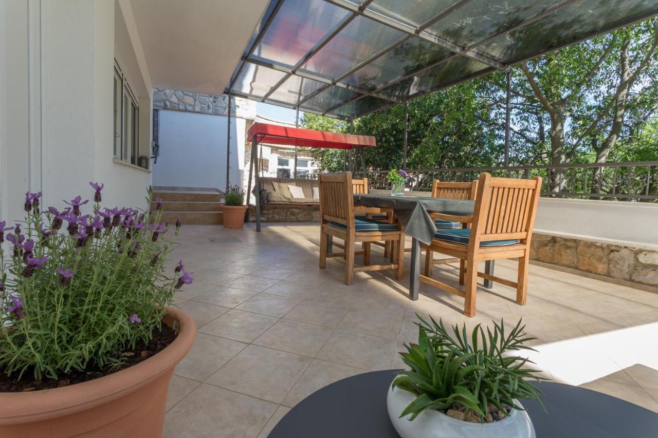 חוואר Mamma Mia Apartments-City Center מראה חיצוני תמונה